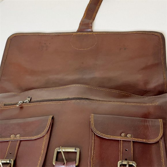 Rustic Leather Briefcase 18" No Strap - Picture 4 of 16